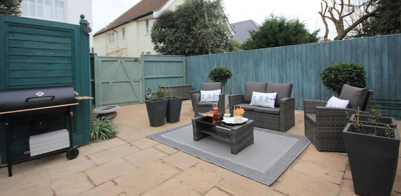 Apartment Beds By The Beach Bournemouth United Kingdom